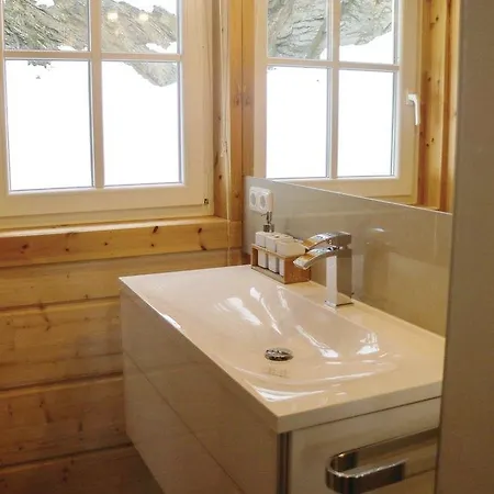 Three-bedroom Holiday In Holiday home *